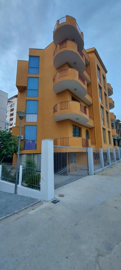 Rigandi Apartment Durres Exterior photo